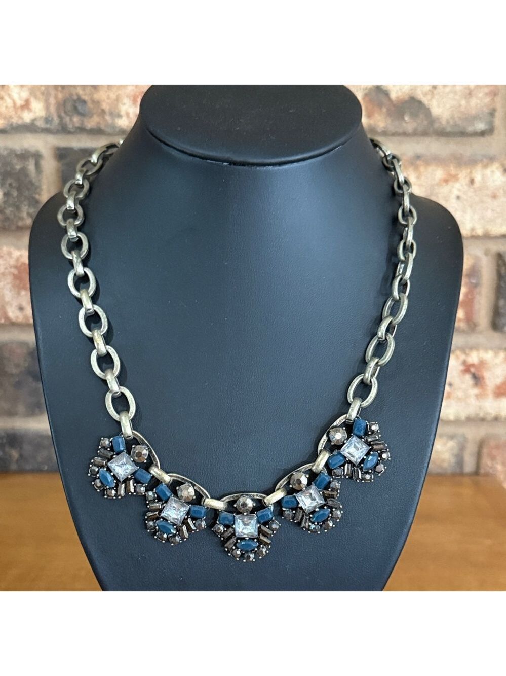 Loft Ann Taylor antique gold tone gemstone cluster statement necklace